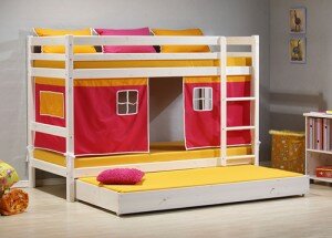 4992433617 ce2086c80d 300x215 Kids Beds For Any Décor